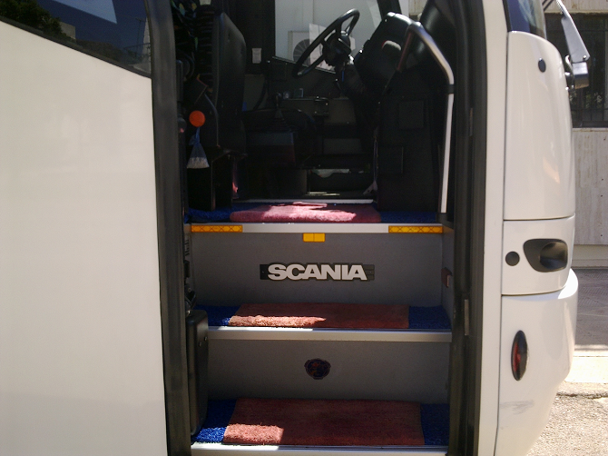 Scania 49 + 1 seatss